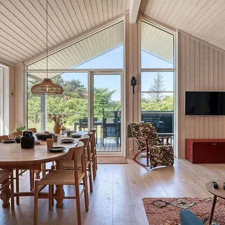 Annvy - 400m From The Sea By Interhome