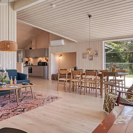 Annvy - 400m From The Sea By Interhome *