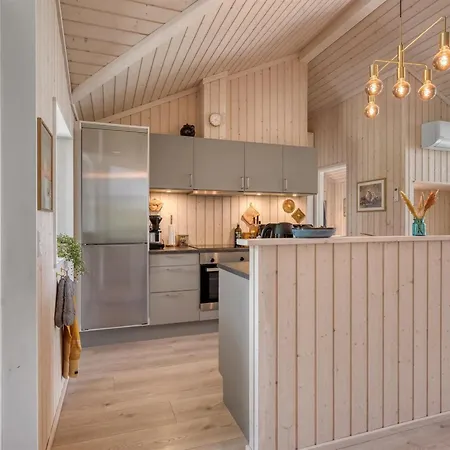 Annvy - 400m From The Sea By Interhome *